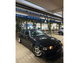 BMW 323 Gebrauchtwagen