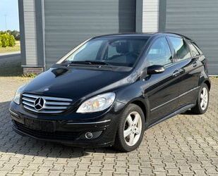 Mercedes-Benz Mercedes-Benz B 180 CDI Euro4 Klima Navi Sitzh. Gebrauchtwagen