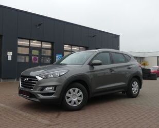 Hyundai Hyundai Tucson 1,6 GDI 2WD*Navi*AHK*LED Gebrauchtwagen