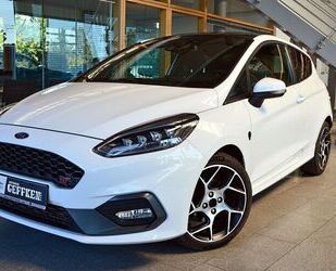 Ford Ford Fiesta 1.5 EcoBoost ST, LED, Schiebedach! Gebrauchtwagen