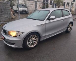 BMW BMW 118d 1.Hand Sportpaket Gebrauchtwagen