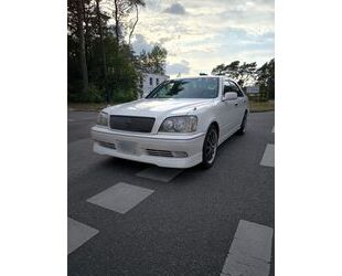 Toyota Toyota Crown Athleten V Premium, Schwarze Innenaus Gebrauchtwagen