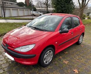 Peugeot Peugeot 206 Rentnerauto TÜV neu Gebrauchtwagen