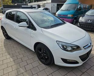 Opel Opel Astra J Lim. 5-trg. Selection Gebrauchtwagen