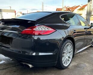 Porsche Porsche Panamera Turbo S-Keramikbremsen 5tkm, Gara Gebrauchtwagen