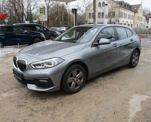 BMW BMW 118i Lim.Advantage LED/NAVI/8FACH Gebrauchtwagen