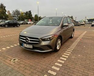 Mercedes-Benz Mercedes-Benz B 200 DCT - KAMERA+KEYLESS+AUTOMATIK Gebrauchtwagen