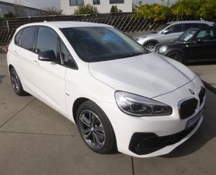 BMW BMW 218 Active Sport Tourer 2,0d /Navi/Klima/PDC/L Gebrauchtwagen