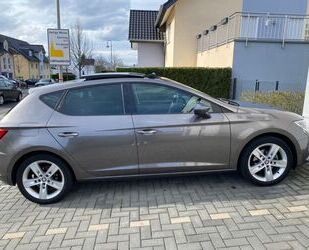 Seat Seat Leon 1.4 TSI FR*LED/Start&Stop/Pano/App/SHZ/P Gebrauchtwagen