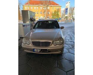 Mercedes-Benz Mercedes-Benz C 180 KOMPRESSOR T AVANTGARDE Avantg Gebrauchtwagen