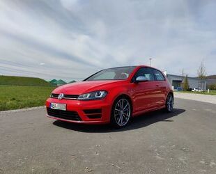 VW Volkswagen Golf 2.0 TSI DSG 4MOTION BMT R R Gebrauchtwagen