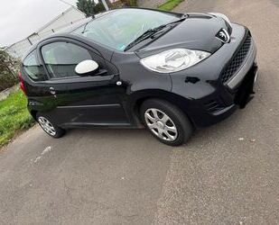 Peugeot Peugeot 107 Black & Silver Edition 70 Black & Silv Gebrauchtwagen