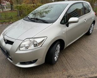 Toyota Toyota Auris 1.4 VVT-i - Klimaaut. 1Hand TÜV Neu Gebrauchtwagen