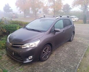 Toyota Toyota Verso 1.8l Valvematic Edition-S 7-Sitzer Ed Gebrauchtwagen