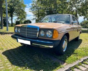 Mercedes-Benz Mercedes-Benz 300d W123 TÜV Automatik Tempomat Zen Gebrauchtwagen