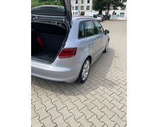 Audi Audi A3 1.4 TFSI cod ultra S tronic sport Sportb . Gebrauchtwagen