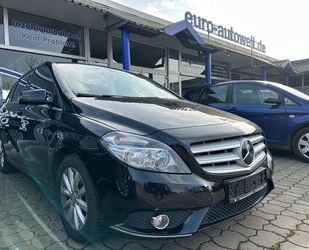 Mercedes-Benz Mercedes-Benz B 180 *PDC *Navi *SHZ *AHK *USB/AUX Gebrauchtwagen