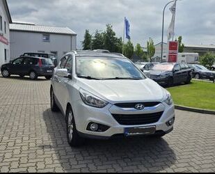 Hyundai Hyundai ix35 2.0 CRDi 135kW Trend 4WD Automatik Tr Gebrauchtwagen