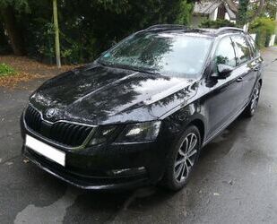 Skoda Skoda Octavia Combi DSG 1.HAND|APPLE|PDACH|PDC|SR Gebrauchtwagen