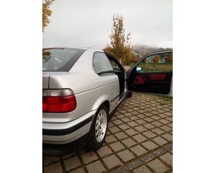 BMW BMW 316i Compact 1.9 E36 Individual Sondermodell!! Gebrauchtwagen