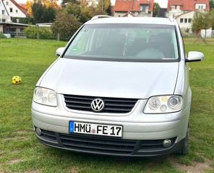 VW Volkswagen Touran Highline 2.0 TDI DSG Automatik Gebrauchtwagen