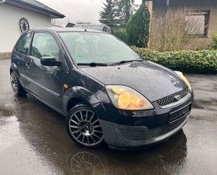 Ford Ford Fiesta Ambiente/Klima, Servo, 8-fach bereift! Gebrauchtwagen