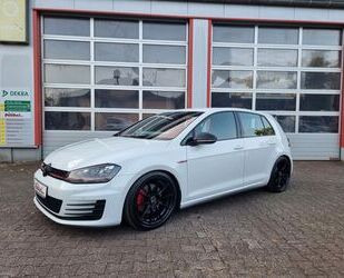 VW Volkswagen Golf VII Lim. GTI BMT Xenon/Navi/SHZ/Ge Gebrauchtwagen