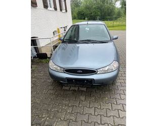 Ford Ford Mondeo 1.6 16V Ambiente Ambiente Gebrauchtwagen