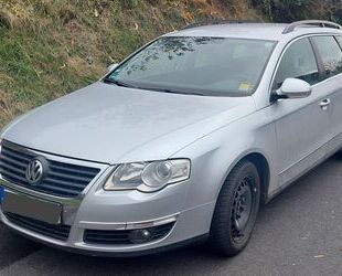 VW Volkswagen Passat Variant 2.0 FSI Comfortline Vari Gebrauchtwagen