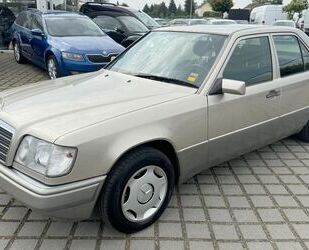 Mercedes-Benz Mercedes-Benz E 200 Lim. W124 ZV/SD Gebrauchtwagen