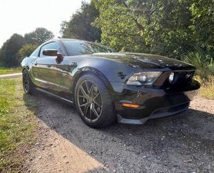 Ford Ford Mustang GT V8 Coupé Schalter 4,6 L Premium Gebrauchtwagen