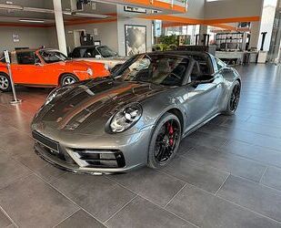 Porsche Porsche 992 Targa 4 GTS Paket Carbon Lift Gebrauchtwagen