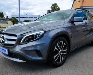 Mercedes-Benz Mercedes-Benz GLA 250 4Matic/NAVI/Style/Automatik/ Gebrauchtwagen