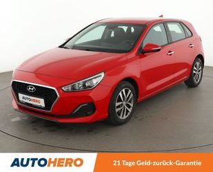 Hyundai Hyundai i30 1.4 MPI Trend*NAVI*TEMPO*CAM*PDC*SHZ*A Gebrauchtwagen