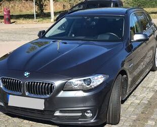 BMW BMW 525d xDrive Touring - SHZ AHK, SD, gepflegtes Gebrauchtwagen