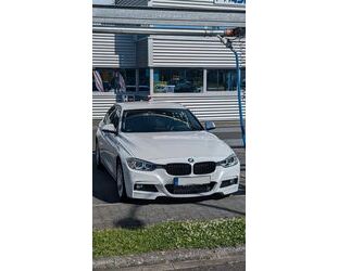 BMW BMW 320d Sport Line, Rückfahrkamera, Automatik Gebrauchtwagen