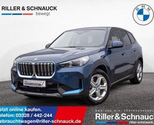 BMW BMW iX1 xDrive 30 AHK+PANO+HUD+ACC+360°KAM Gebrauchtwagen