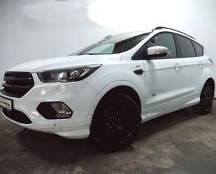 Ford Ford Kuga ST-Line 4x4 AHK Alcantara Kamera LED Nav Gebrauchtwagen