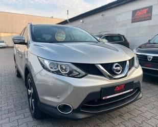 Nissan Nissan Qashqai 1.6DCI, Navi, Pano, 360° Kamera, PD Gebrauchtwagen