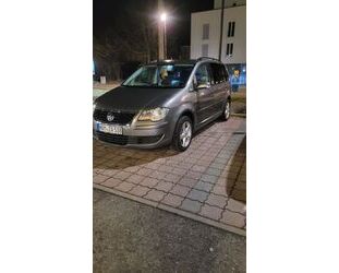 VW Volkswagen Touran 1.9 TDI 77kW DPF Conceptline Con Gebrauchtwagen