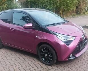 Toyota Toyota Aygo X-Cite Navi Kamera 2-Tone Lackierung Gebrauchtwagen