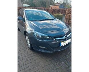 Opel Opel Astra Sports T. 1.6 CDTI eco Sel. 81 S/S 97g. Gebrauchtwagen