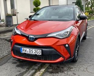 Toyota Toyota C-HR 2.0-l-VVTi Hybrid Orange Edition Orang Gebrauchtwagen