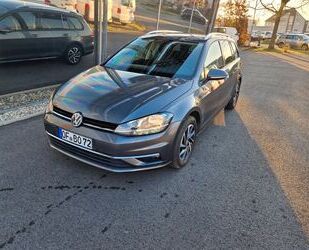 VW Volkswagen Golf 2.0 TDI Join Variant Anhängerkuppl Gebrauchtwagen