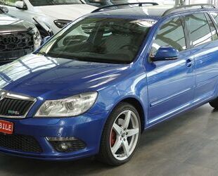 Skoda Skoda Octavia Combi RS*AHK*DSG*TEMPOMAT* Gebrauchtwagen