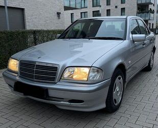 Mercedes-Benz Mercedes-Benz C 180 Gebrauchtwagen