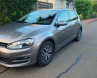 VW Volkswagen Golf 7 / VII - Golf 1.2 TSI 63kW BMT AL Gebrauchtwagen