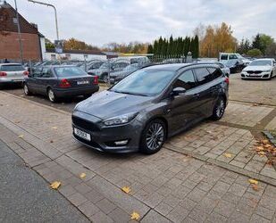 Ford Ford Focus Turnier ST-Line*NAVI*SYNC*PDC*SHZ*SPORT Gebrauchtwagen