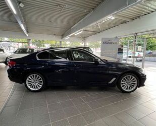 BMW BMW 540 i xDrive Luxury Line HaKa+Park+4Z+ACC+VC+u Gebrauchtwagen