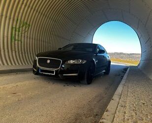 Jaguar Jaguar XF 25d AWD 240PS R-Sport Automatik R-Sport Gebrauchtwagen